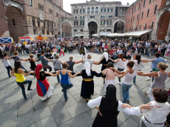 TOCATI Festival Internazionale dei Giochi in Strada