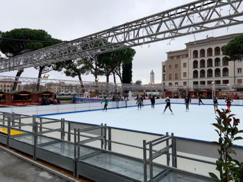 PISTA PATTINAGGIO SUL GHIACCIO verona