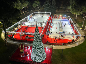 PISTA PATTINAGGIO SUL GHIACCIO verona