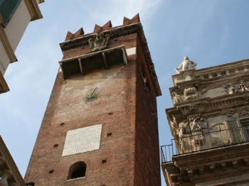 TORRE DEL GARDELLO verona