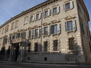 PALAZZO CARLOTTI verona