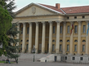PALAZZO BARBIERI verona