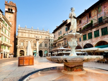 PIAZZA ERBE verona
