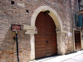 CASA DI ROMEO verona