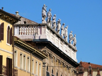 PALAZZO CANOSSA verona