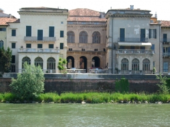 PALAZZO CANOSSA verona