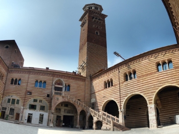 PALAZZO DELLA RAGIONE verona