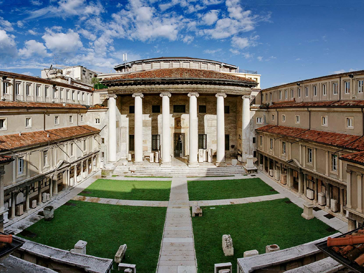 Museo Lapidario Maffeiano verona