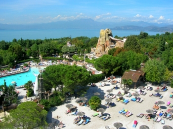 PARCO CANEVA E MOVIELAND lazise verona