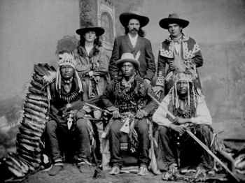 BUFFALO BILL con calamity jane e indiani