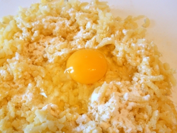 GNOCCHI DI PATATE fasi della preparazione