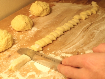 GNOCCHI DI PATATE fasi della preparazione