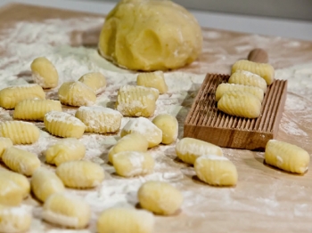 GNOCCHI DI PATATE fasi della preparazione